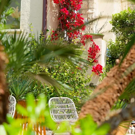 La Garoupe-gardiole Hotel